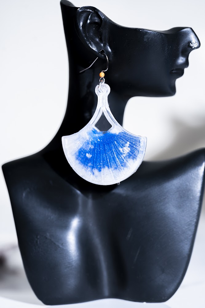 Blue Fan Resin Ginkgo Leaf Earrings