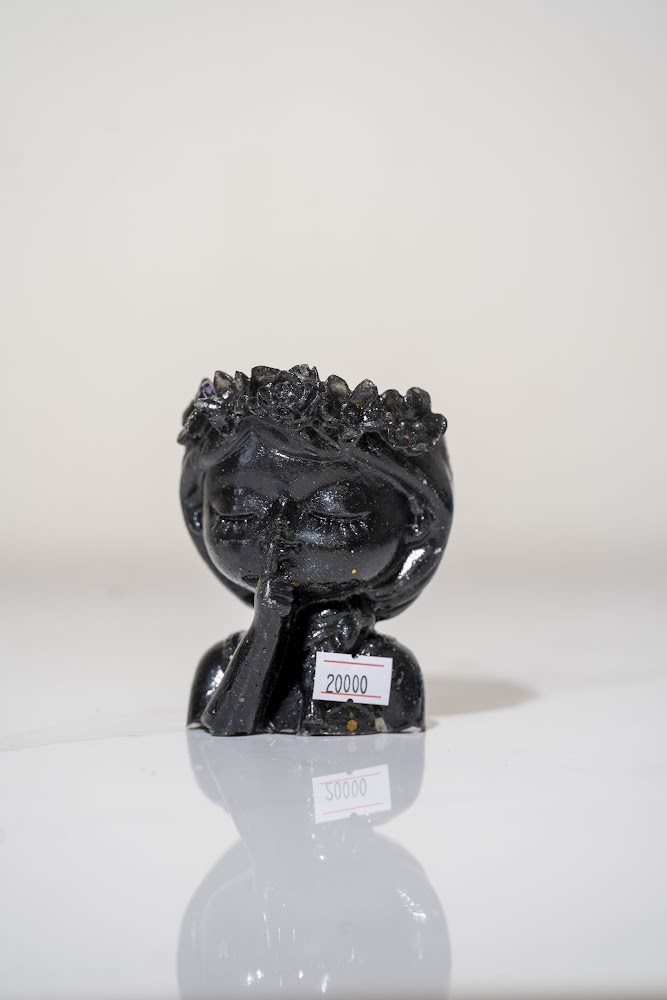 Black Glitter Floral Crown Girl Figurine