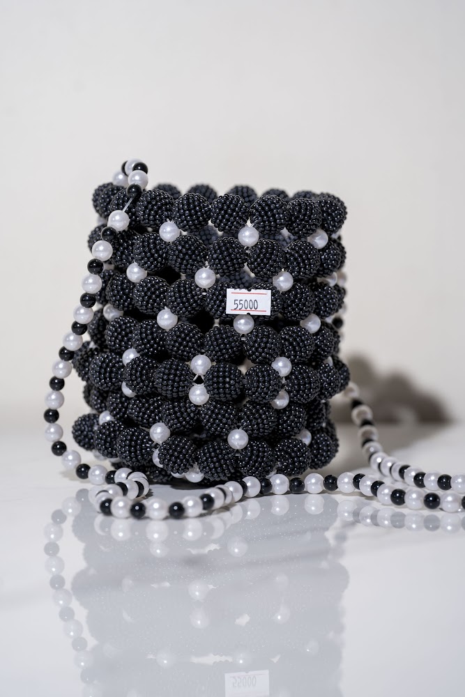 Black & White Pearl Bead Bucket Handbag