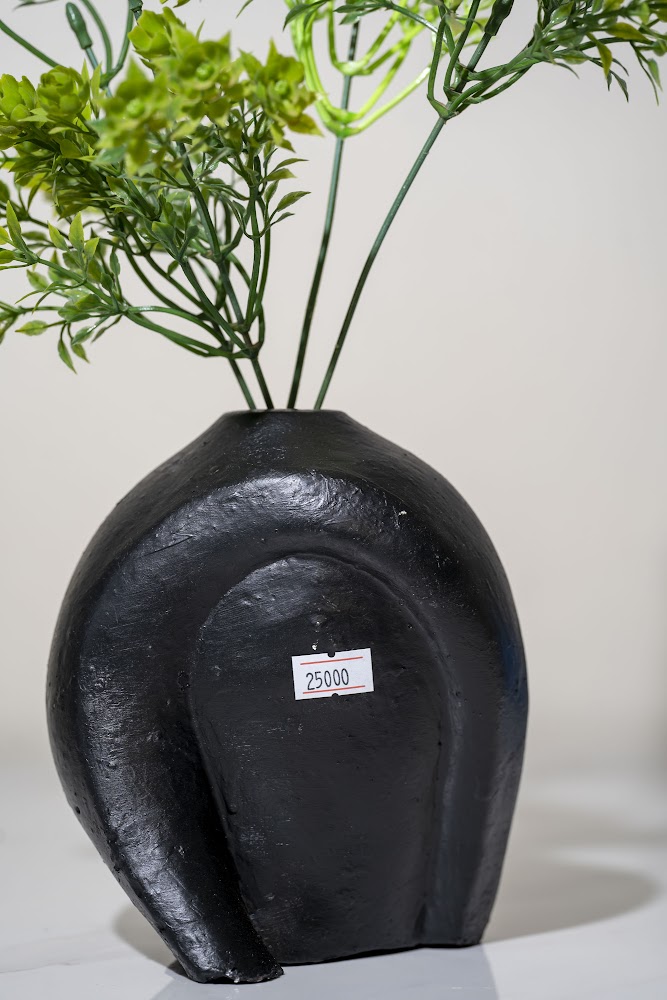 Black Abstract Body Sculpture Vase