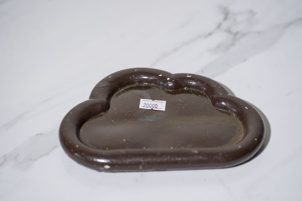 Chocolate Brown Resin Cloud Trinket Tray