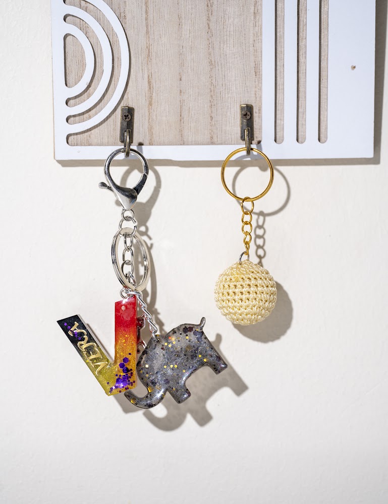 Custom Resin Name Tag & Crochet Ball Keychain Set